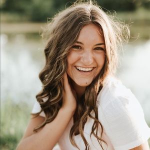 Meet your Posher, Haley